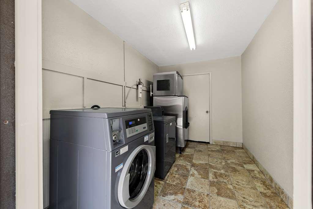 Americas Best Value Inn Bonham Facilidades foto